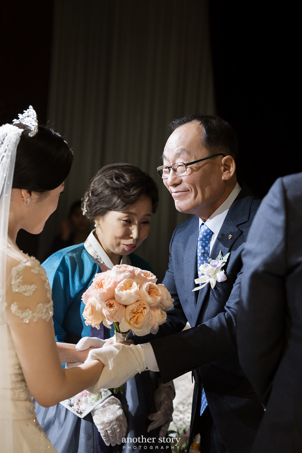 5b7fa435040a6.jpg
