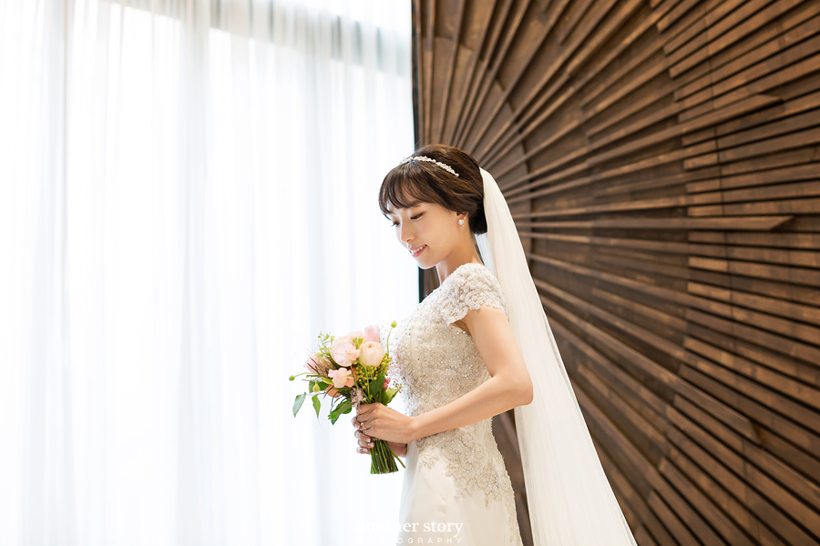 5bfc1054996ae.jpg