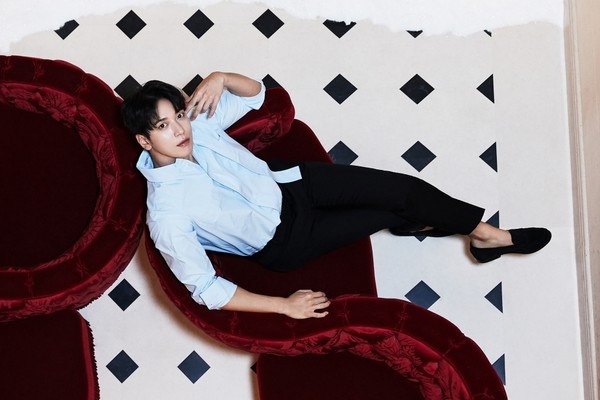 ▲ 정용화, 신세계조선호텔 홍보모델 위촉... 글로벌 스타 마케팅 기대 (사진=신세계조선호텔)