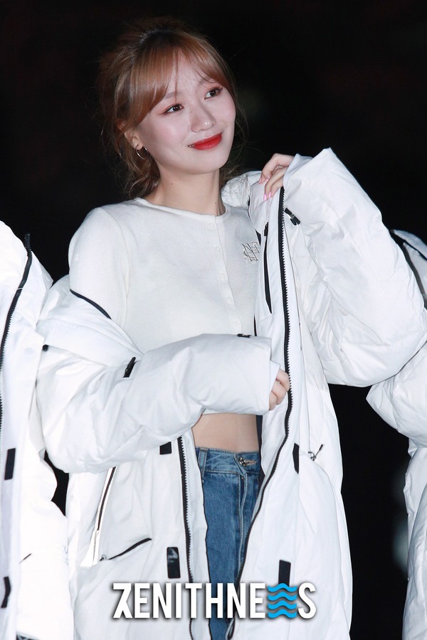 ▲ 러블리즈 ‘새벽부터 예쁜 사랑둥이들’ (사진=문찬희 기자)