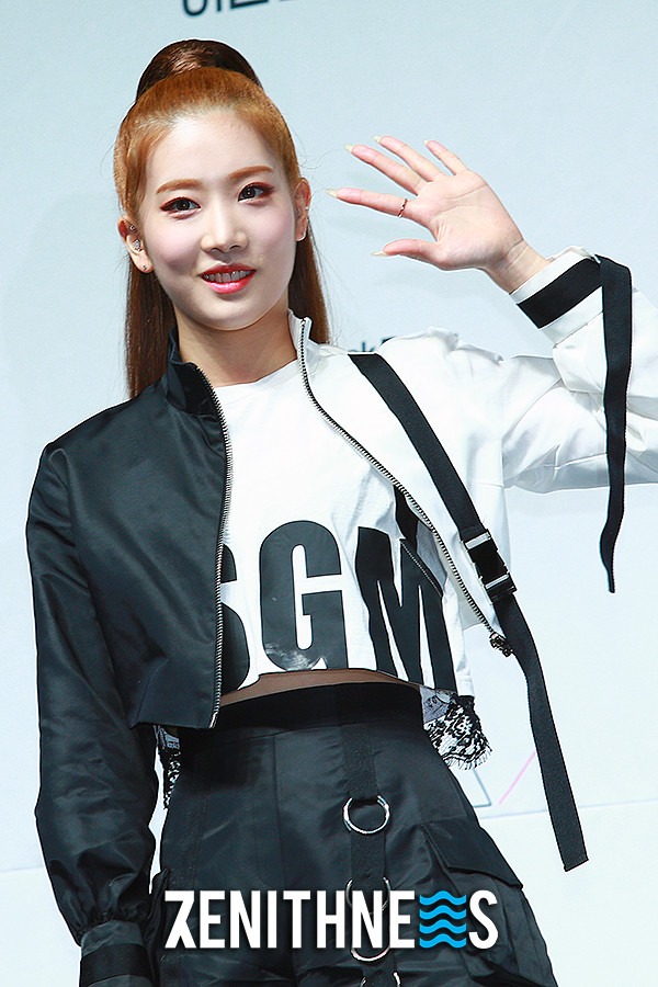 ▲ 이달의 소녀 김립-진솔 ‘이달소의 여름’ (사진=문찬희 기자)