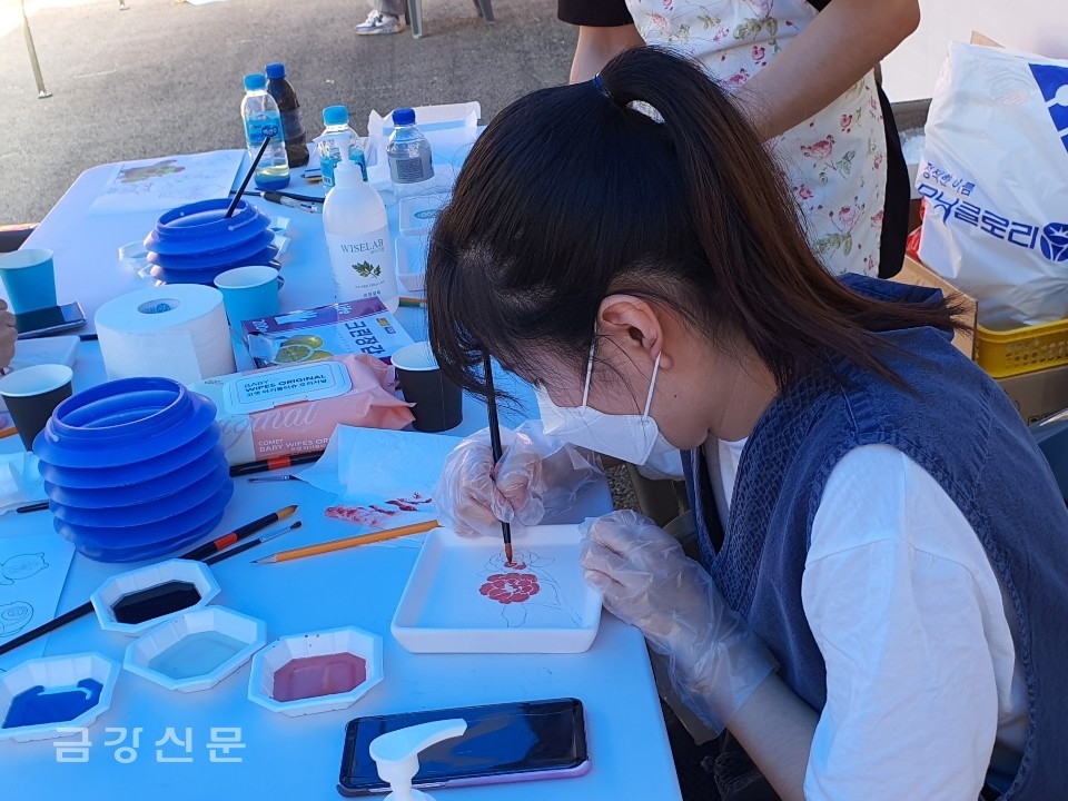 클릭하면 큰 이미지로 볼수 있습니다.