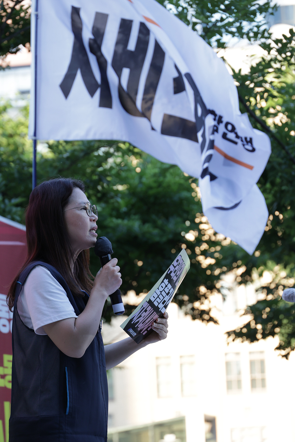 4ff40f60b5048.jpg