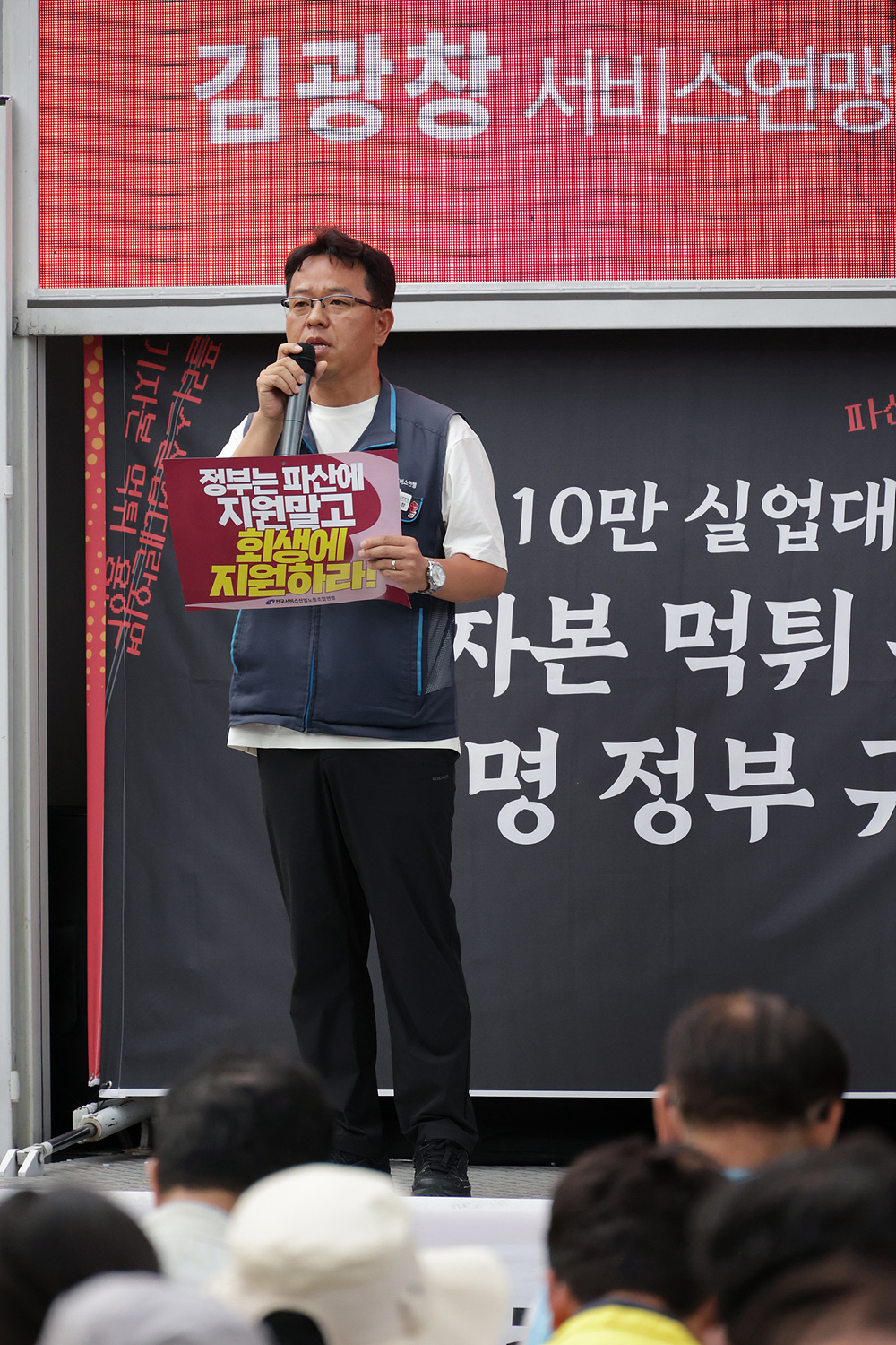 930e73a12cd1b.jpg
