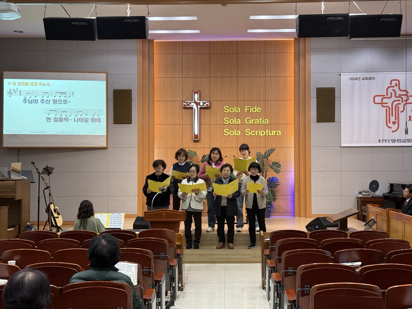 5be8c86b8b860.jpg