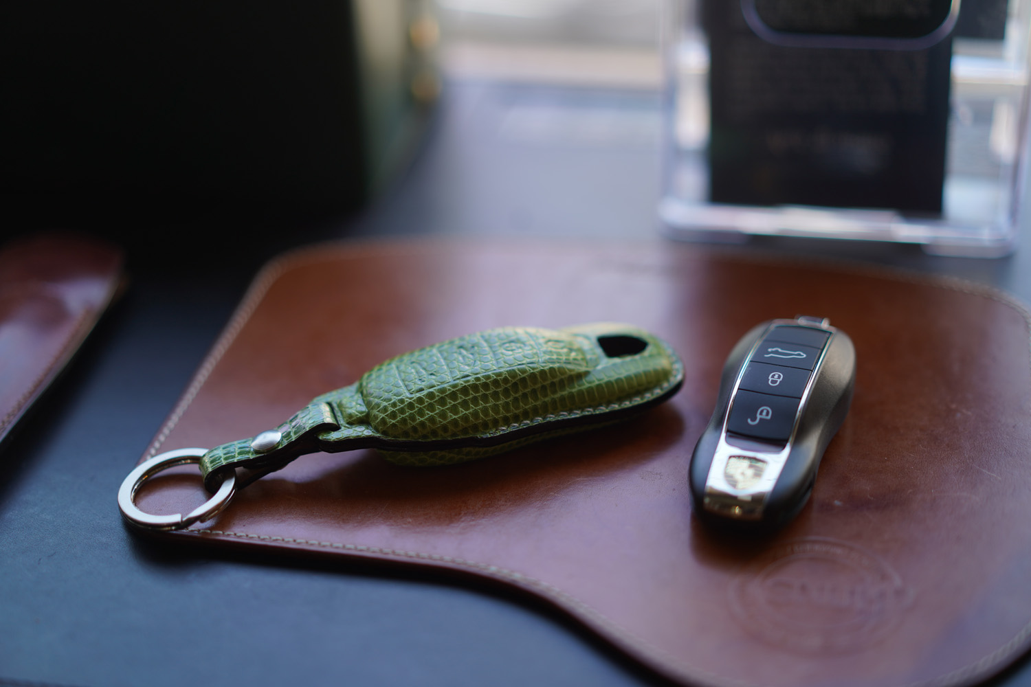 Porsche old ver. Molding smart key case