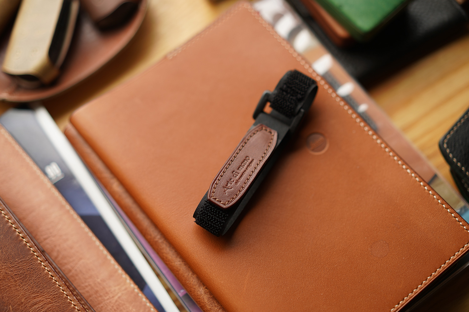 Casual riding strap : LEICA CASES & STRAPS by handcraft - Arte di mano