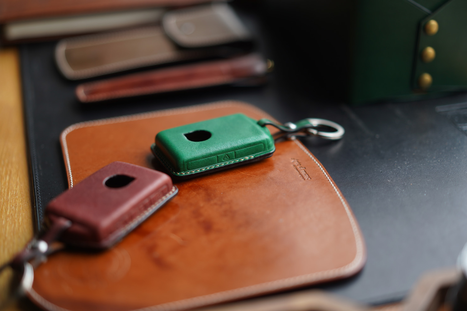Volvo Molding smart key case
