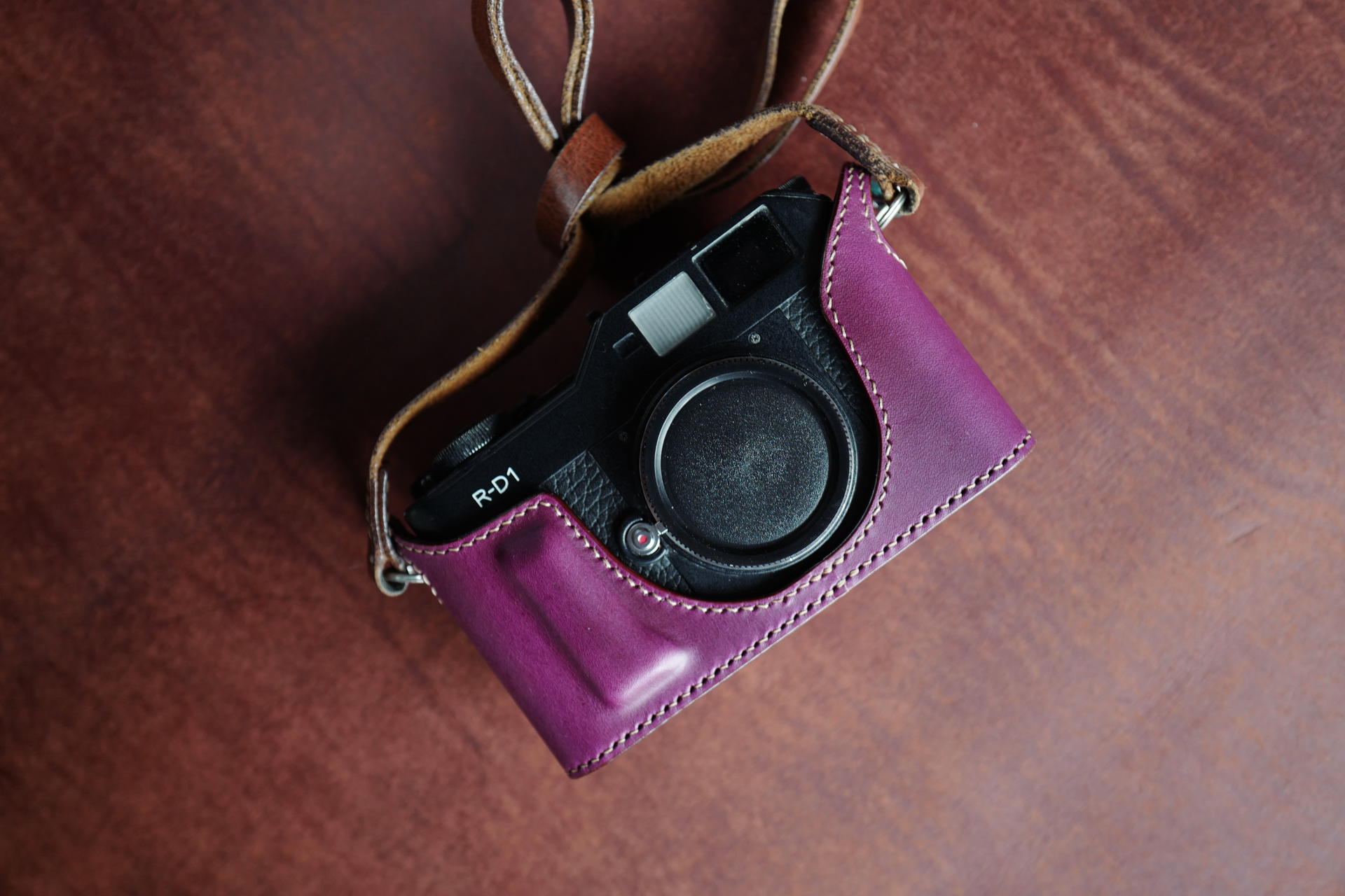 19 Camera Bag Calf Lavender