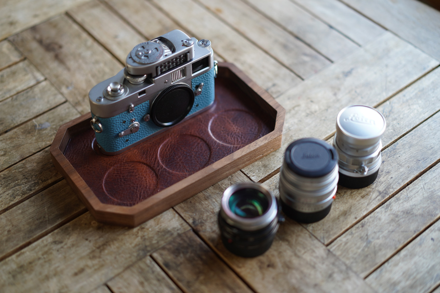 Leather Inlay Organize Walnut Tray