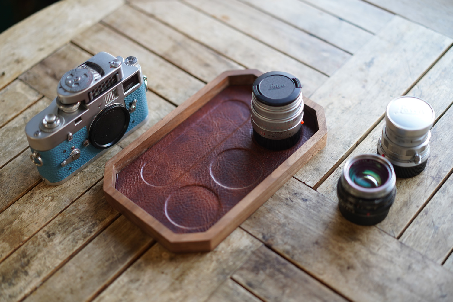 Leather Inlay Organize Walnut Tray