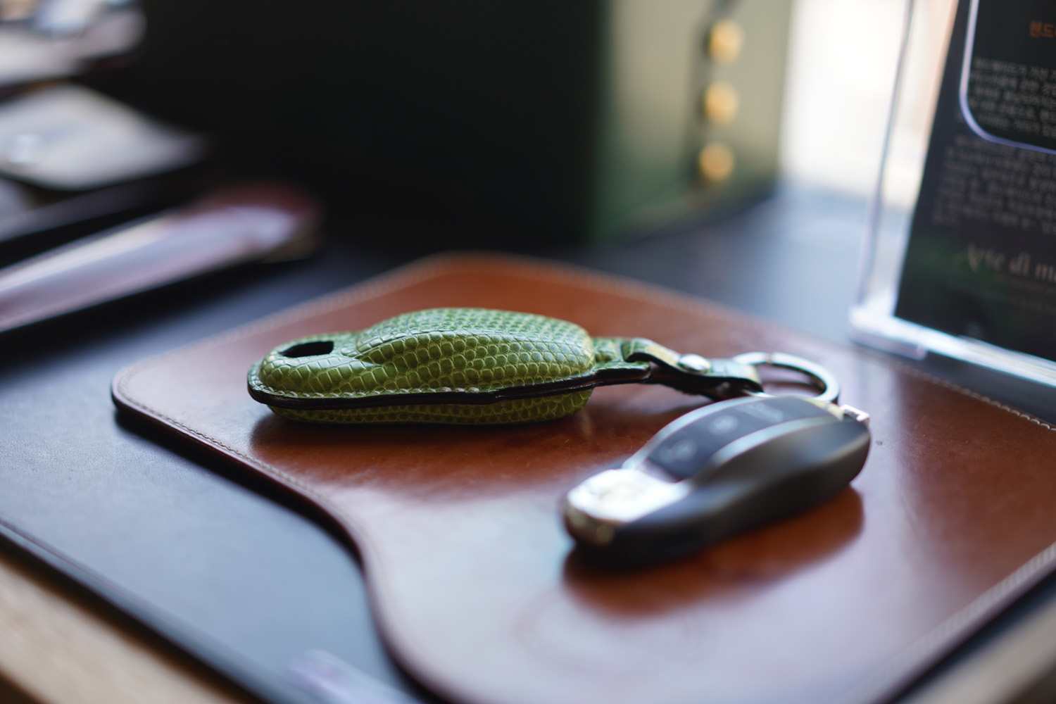 Porsche old ver. Molding smart key case
