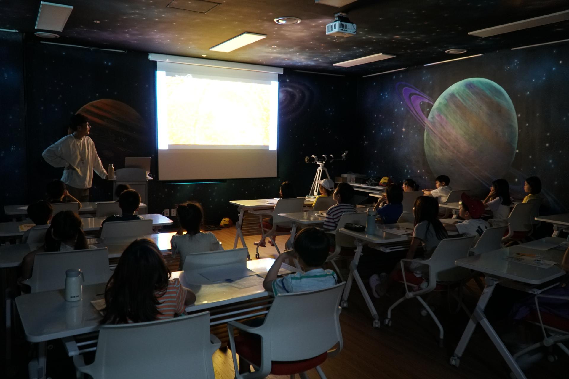 814f81017ed6d.jpg