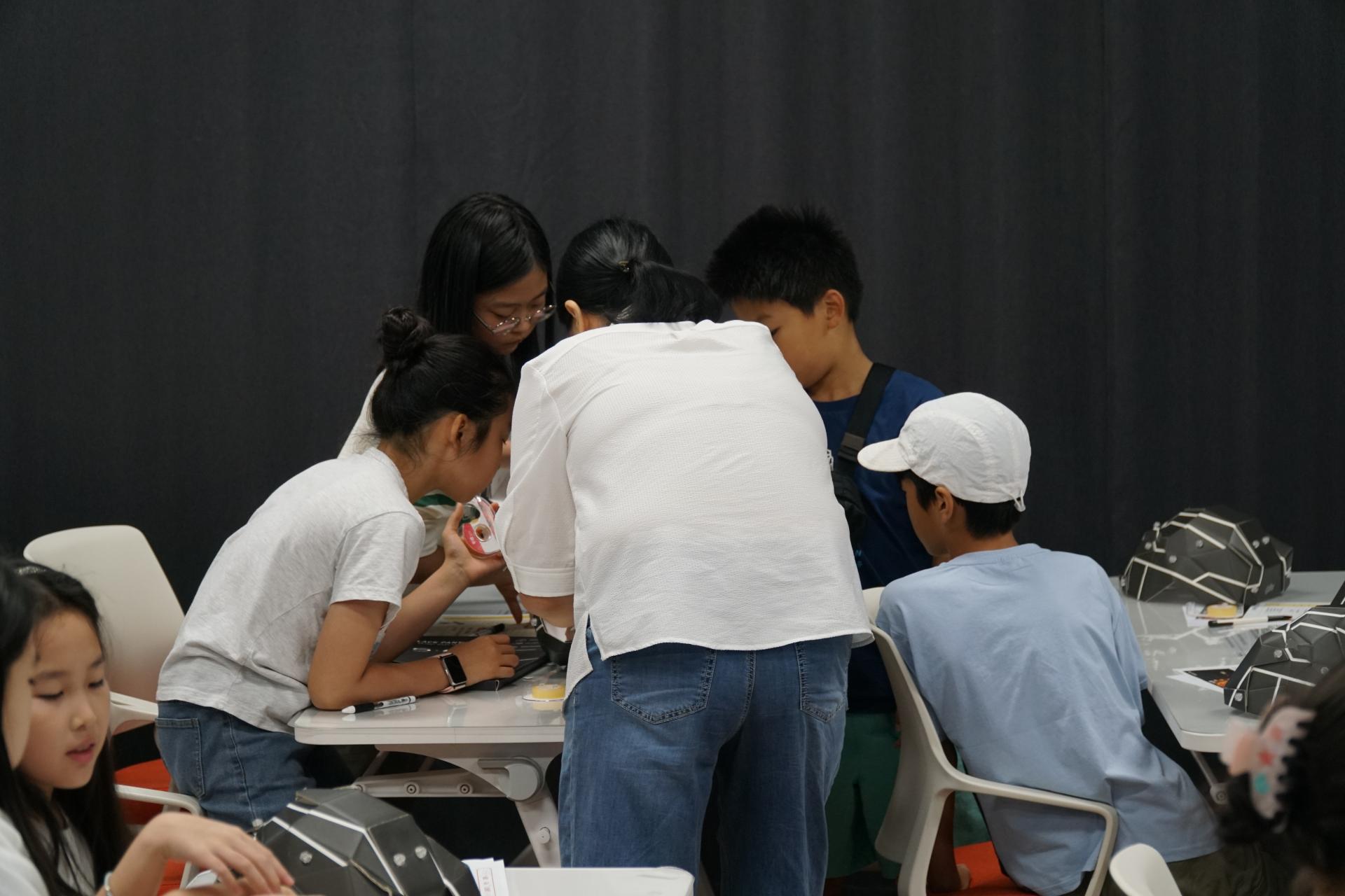 b8c09161654a0.jpg