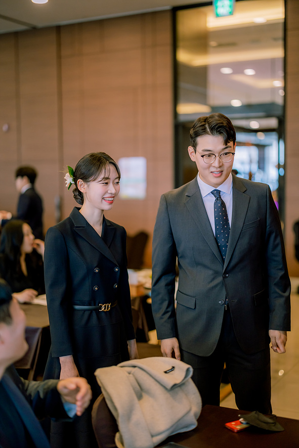 2eea28a512e3c.jpg