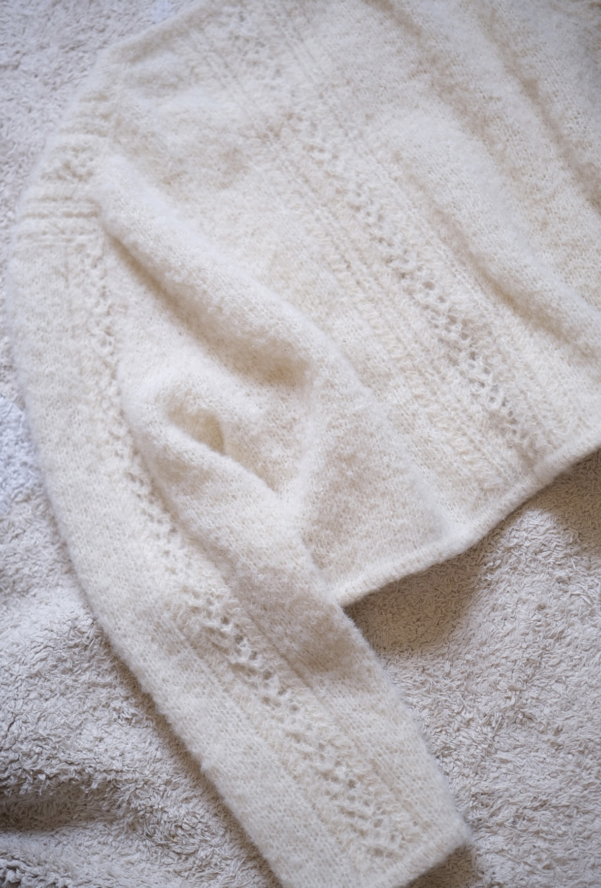 Knits.pourmoi "Cassis Cardigan" Boucle Yarn 선주문(회원 5% 즉시할인)