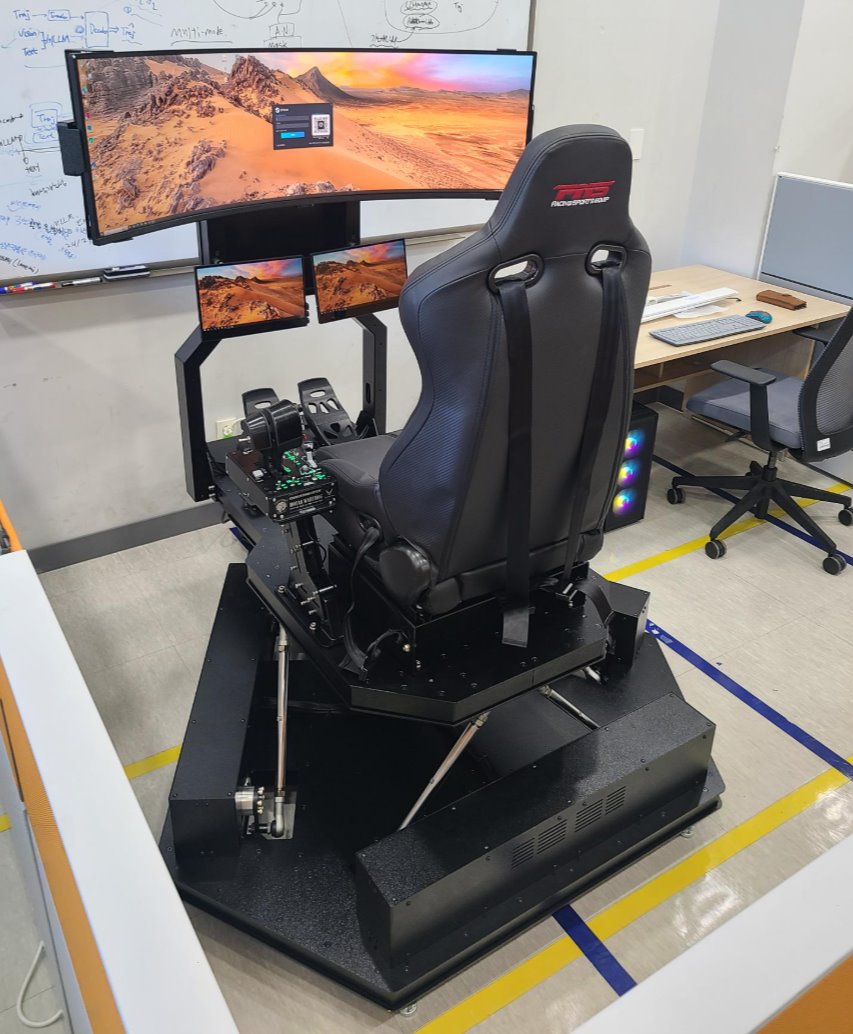 텍스트, 실내, 컴퓨터 모니터, 컴퓨터이(가) 표시된 사진  AI 생성 콘텐츠는 정확하지 않을 수 있습니다.