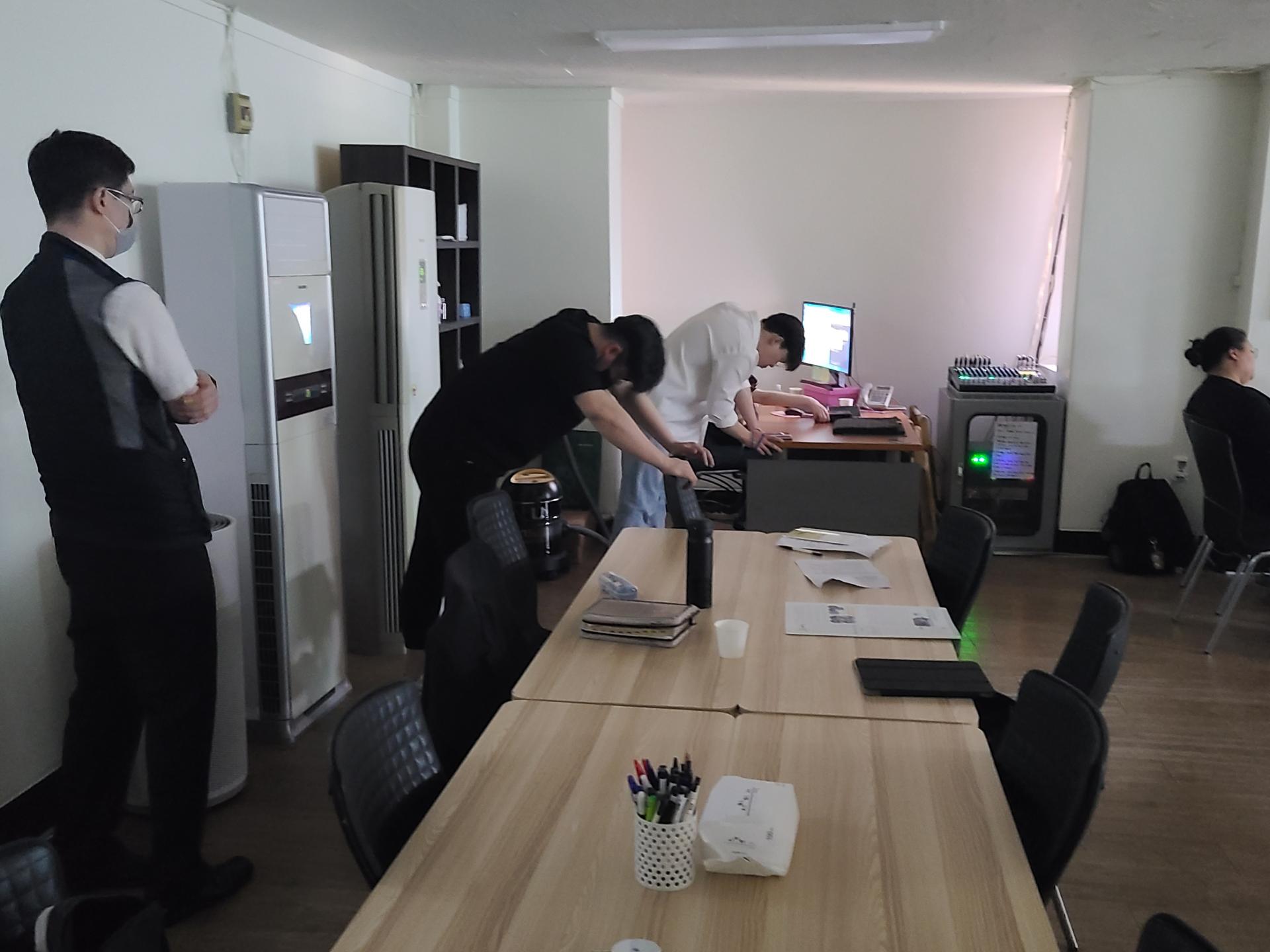 ab64d0785be0a.jpg