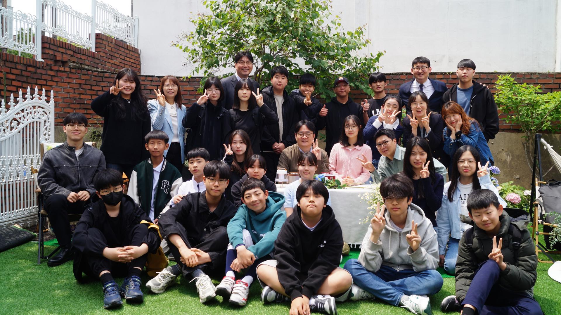 e2e6cad2fb1a3.jpg