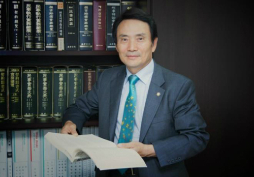 5c8b6eda70481.jpg