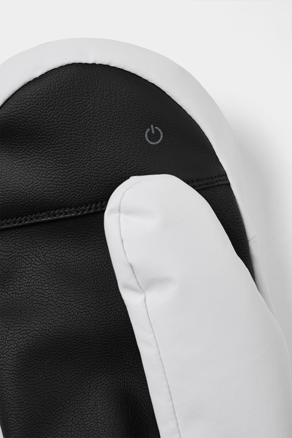 GRAPHICS MITTEN G WHITE 2627