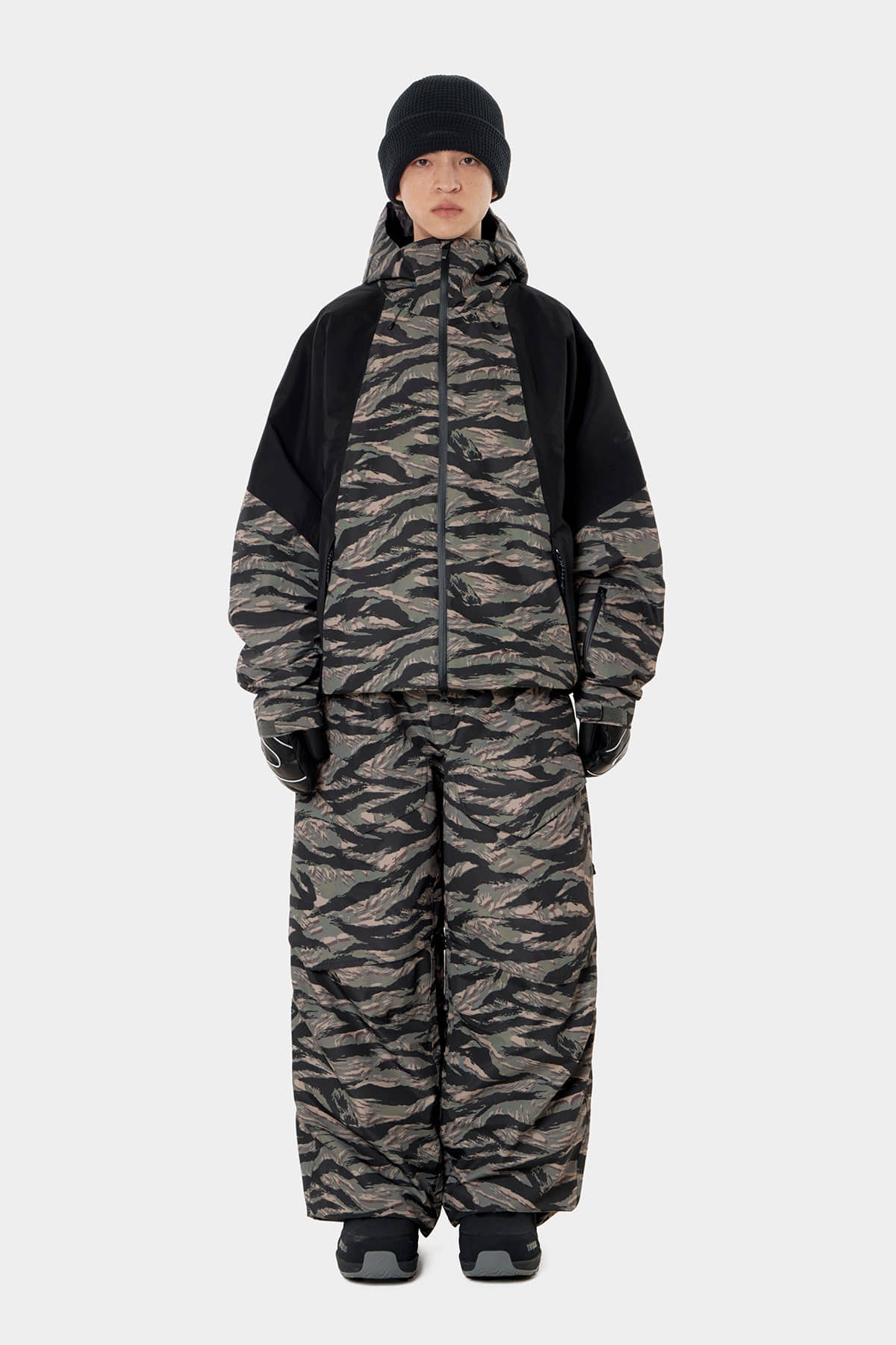 AIR VENT BANDED PANTS (WIDE FIT LV.1) TIGER GREEN 2627