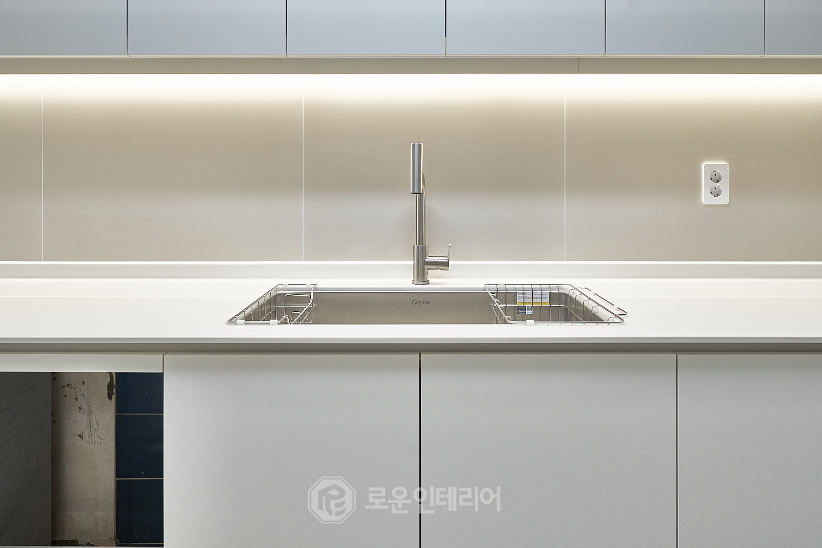 dab18e808d808.jpg