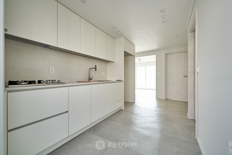 f577fc503dd8d.jpg