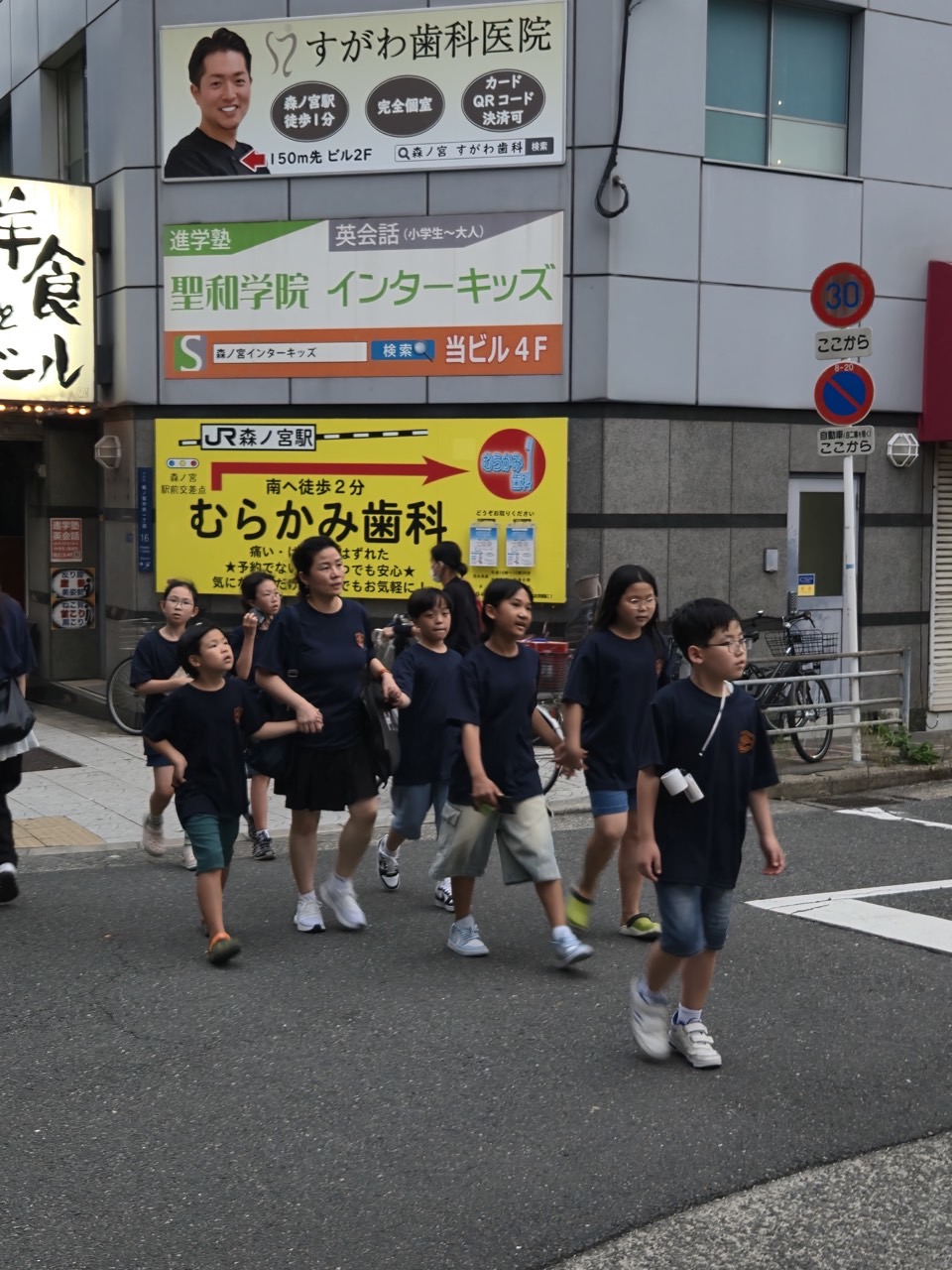 80db496c6bf4a.jpg