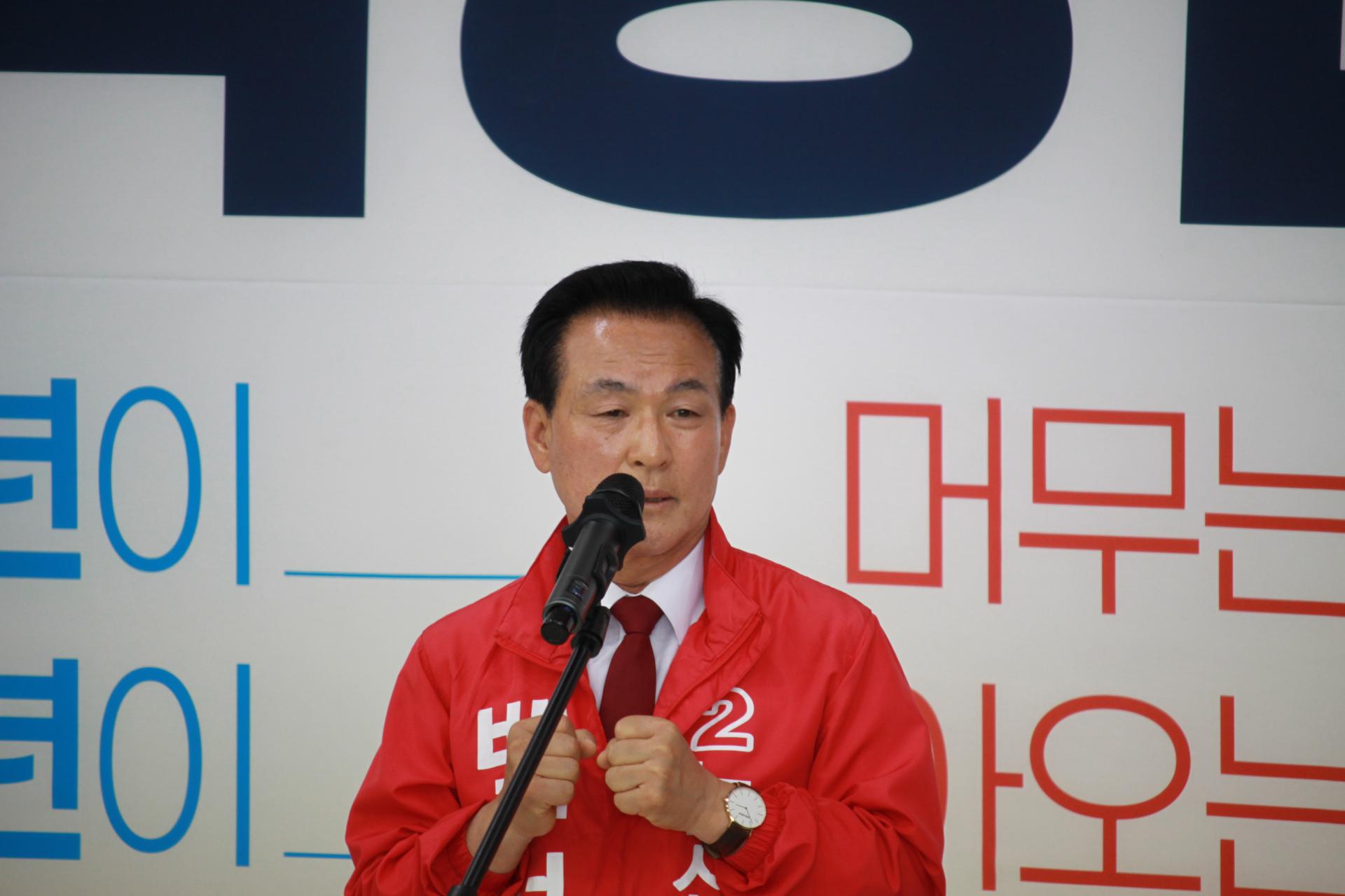 8b33014d2a604.jpg