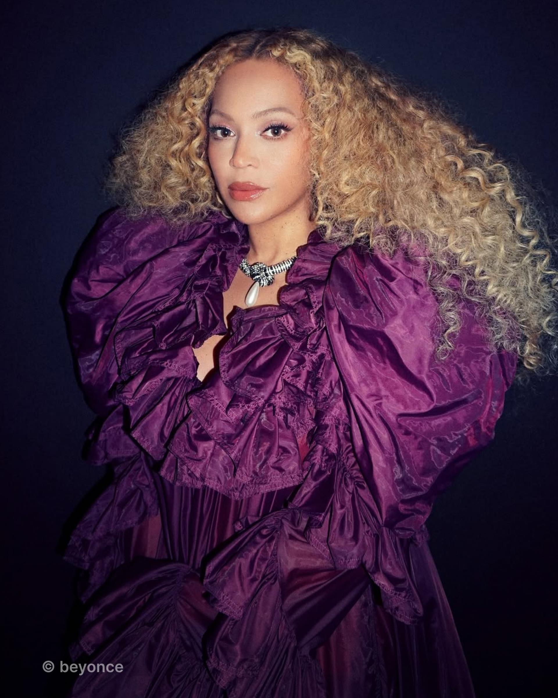 비욘세, 신곡, 투어, aBeyoncé, accenton, accentonspextrum, accentonworld
