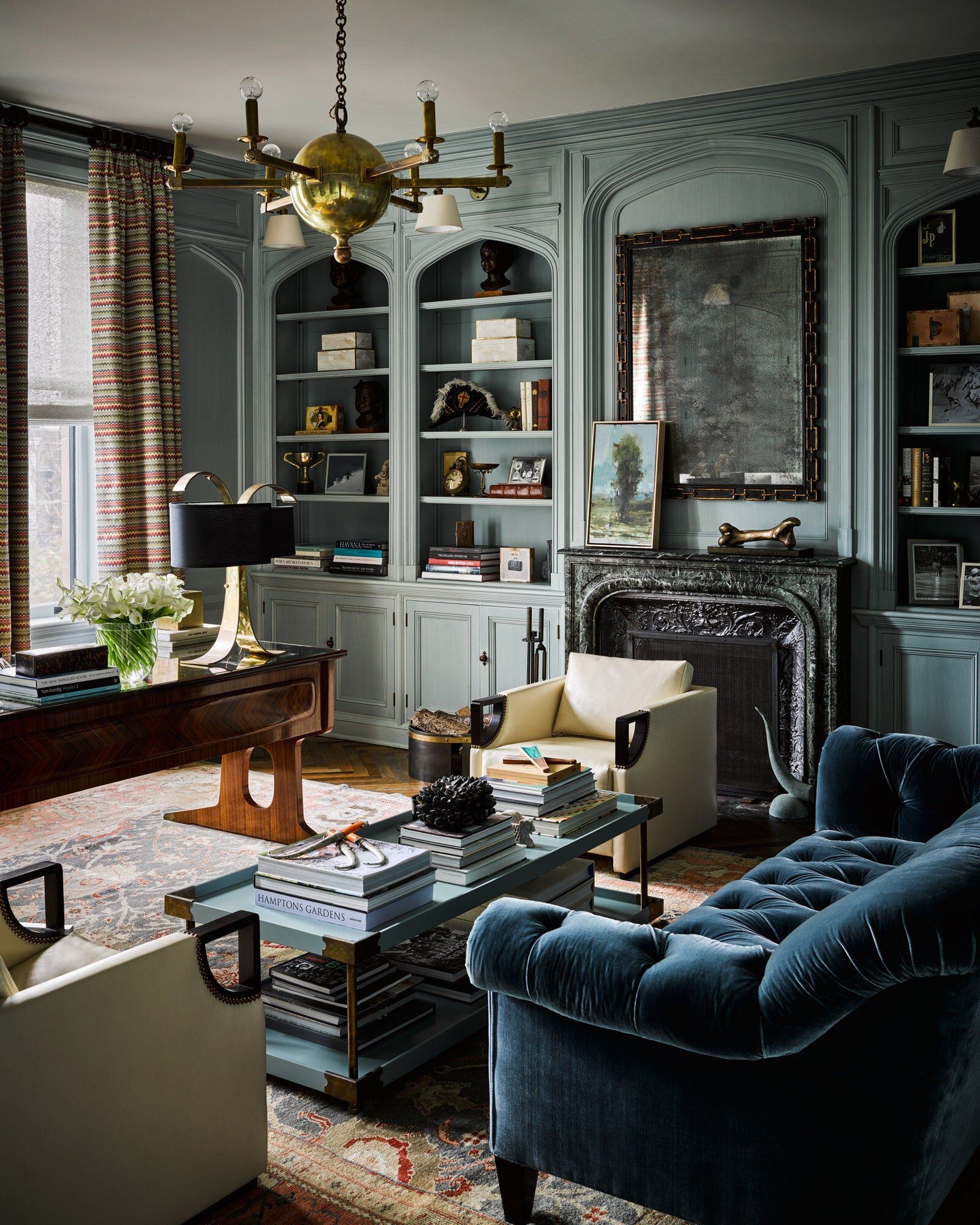 dark victorian interior design