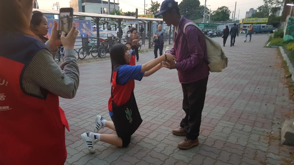 5b02bcb65e40c.jpg