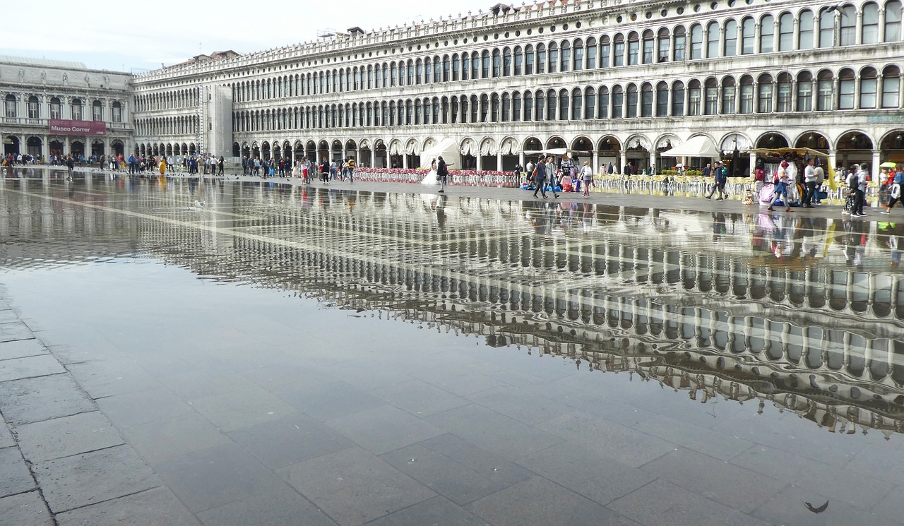 ② 산마르코 광장 (Piazza San Marco)