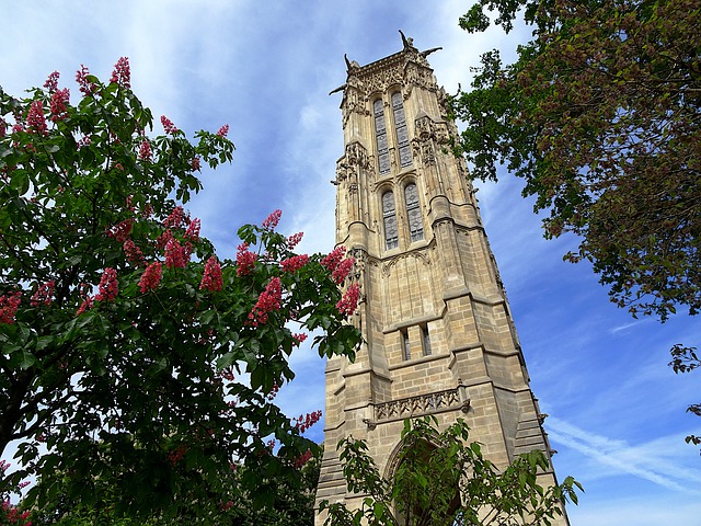 생 자크탑(Saint Jacques Tower)