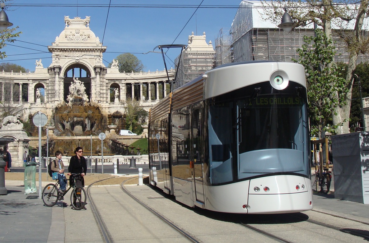 마르세유 중앙역(MARSEILLE SAINT-CHARLES) 도착