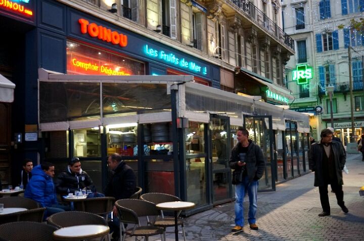 마르세유 중앙역(MARSEILLE SAINT-CHARLES) 도착