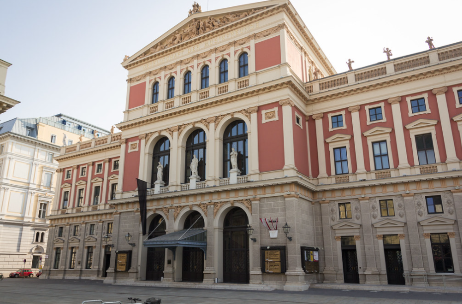 1. 세계 최고의 오케스트라 빈 필 오케스트라의 상주 콘서트홀 빈 음악협회(Wiener Musikverein)