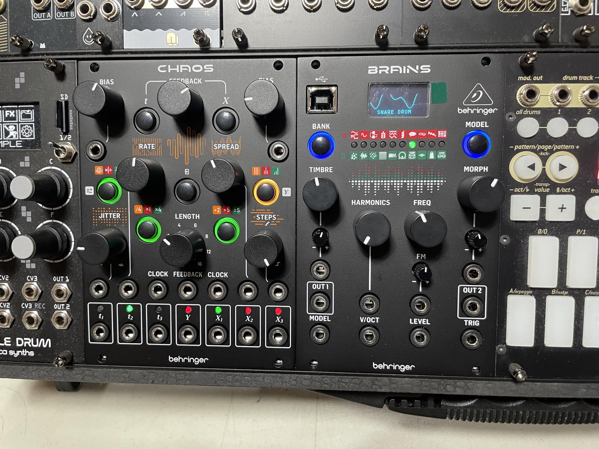 Behringer CHAOS （Marblesクローン） Behringer Chaos, eurorack