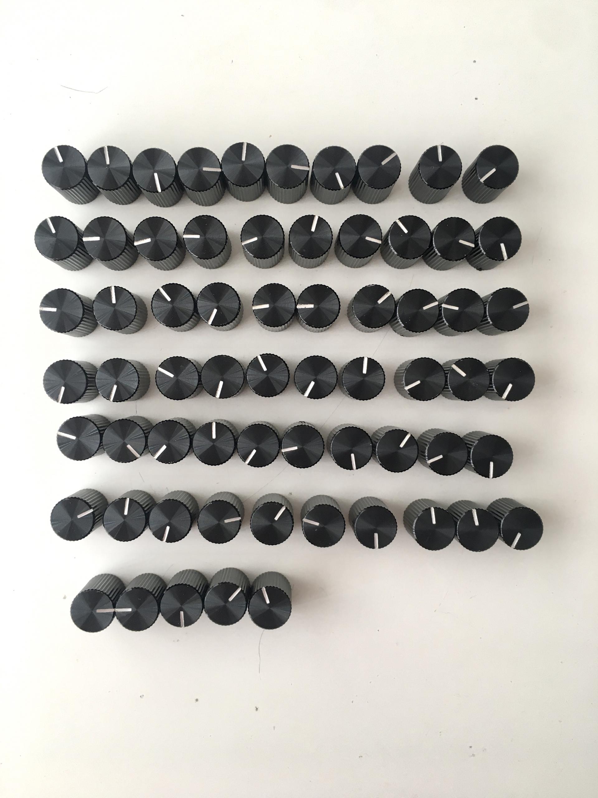 [판매완료] Noise Engineering Knobs x69 옥토모 OCTOMO