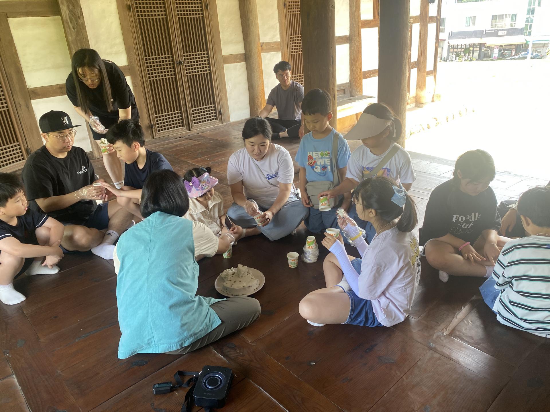 7ffd393cf89c0.jpg