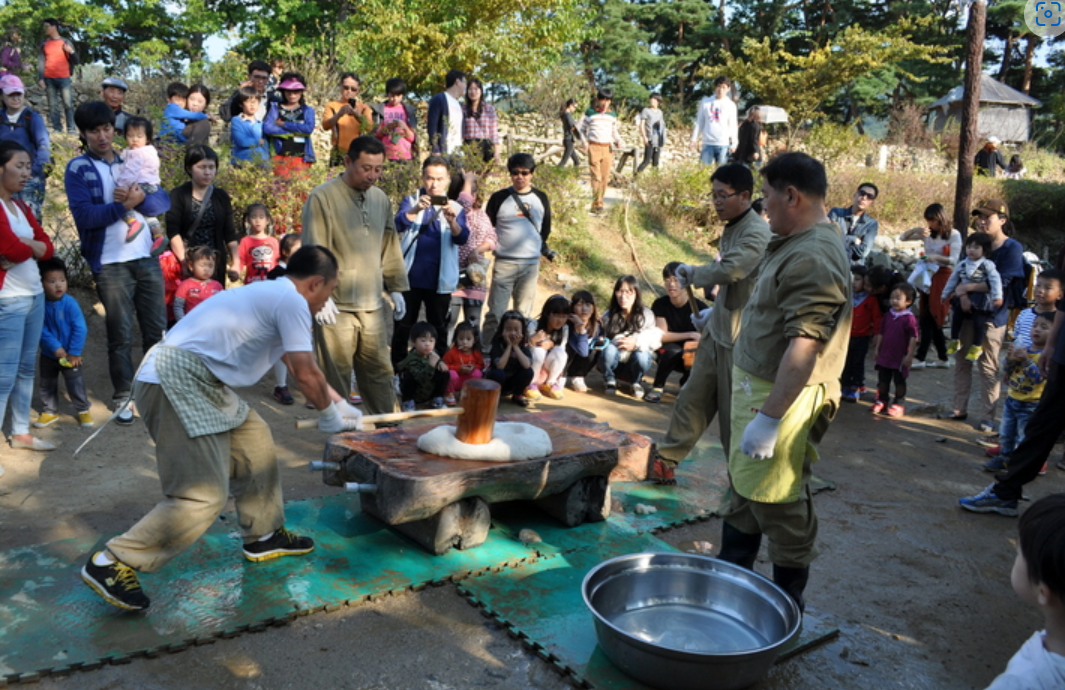 아산 외암민속마을 짚 풀 문화제 3년 만에 열려-21일부터 3일간 : 뉴스투유