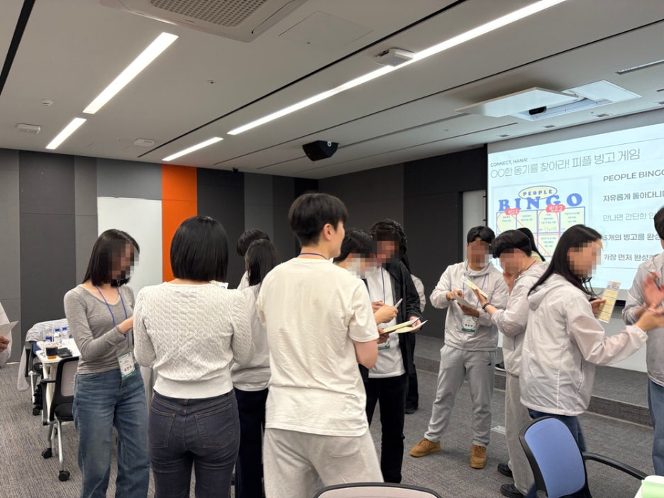 2c84675ab6e46.jpg