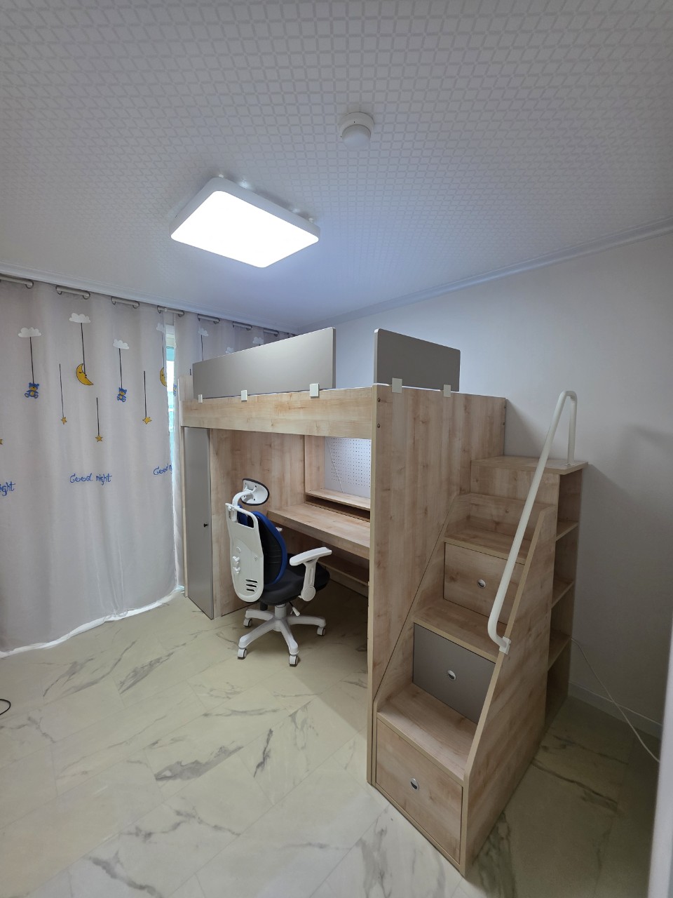 384d896b6601b.jpg