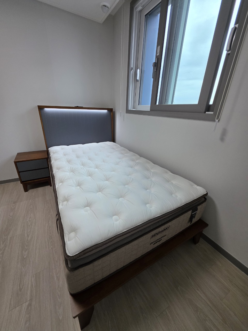a631b7e137f7a.jpg
