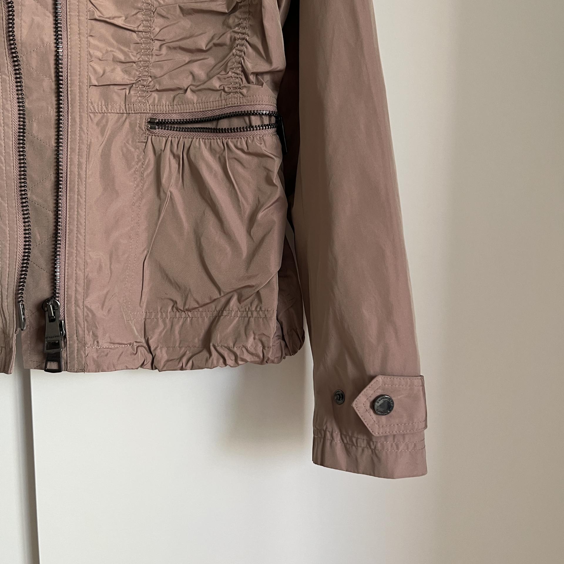 [ WOMAN ] BURBERRY London Shirred Jacket