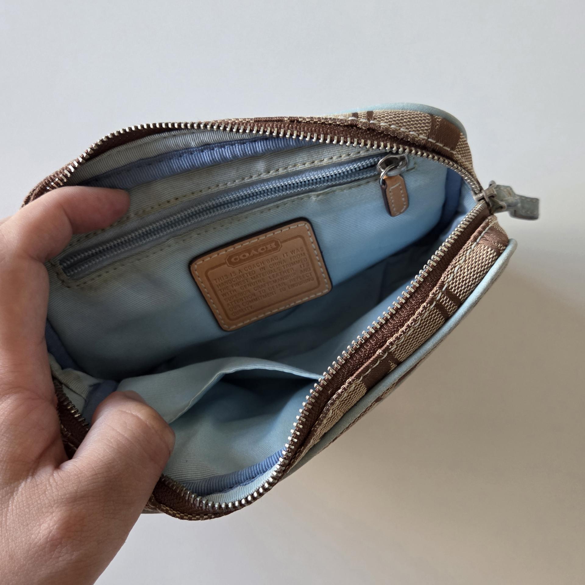 [ ACC ] COACH Jacquard Pouch
