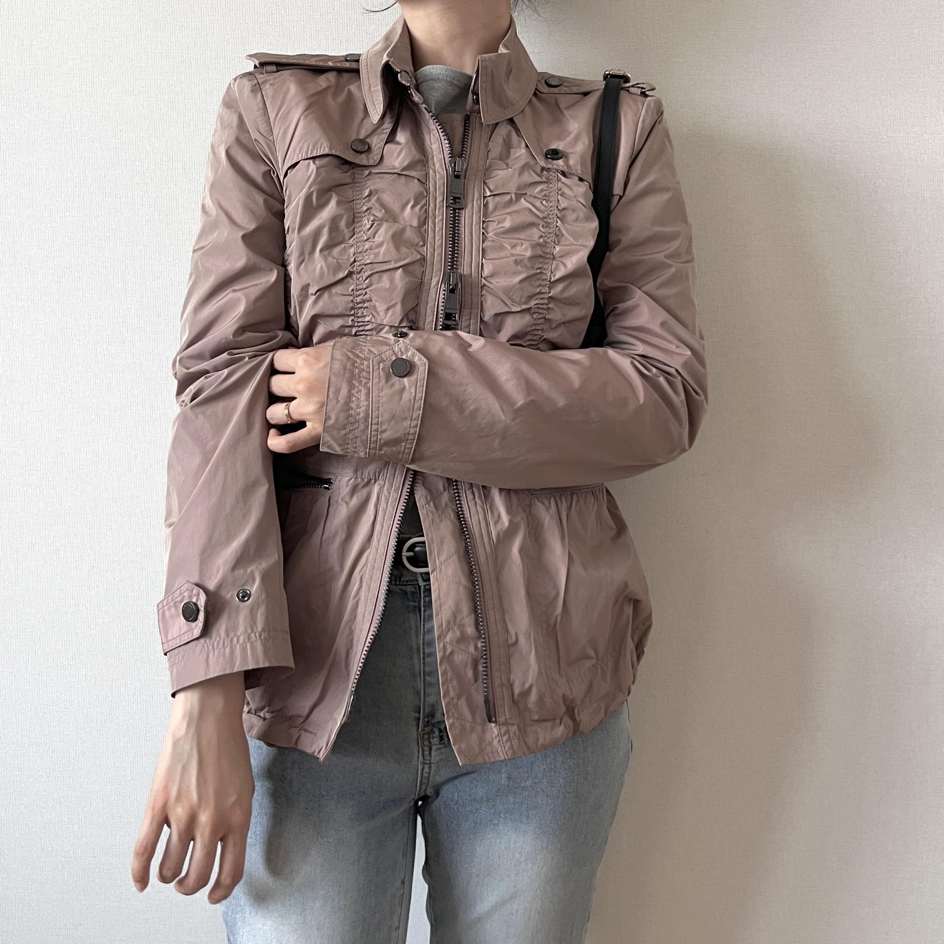 [ WOMAN ] BURBERRY London Shirred Jacket