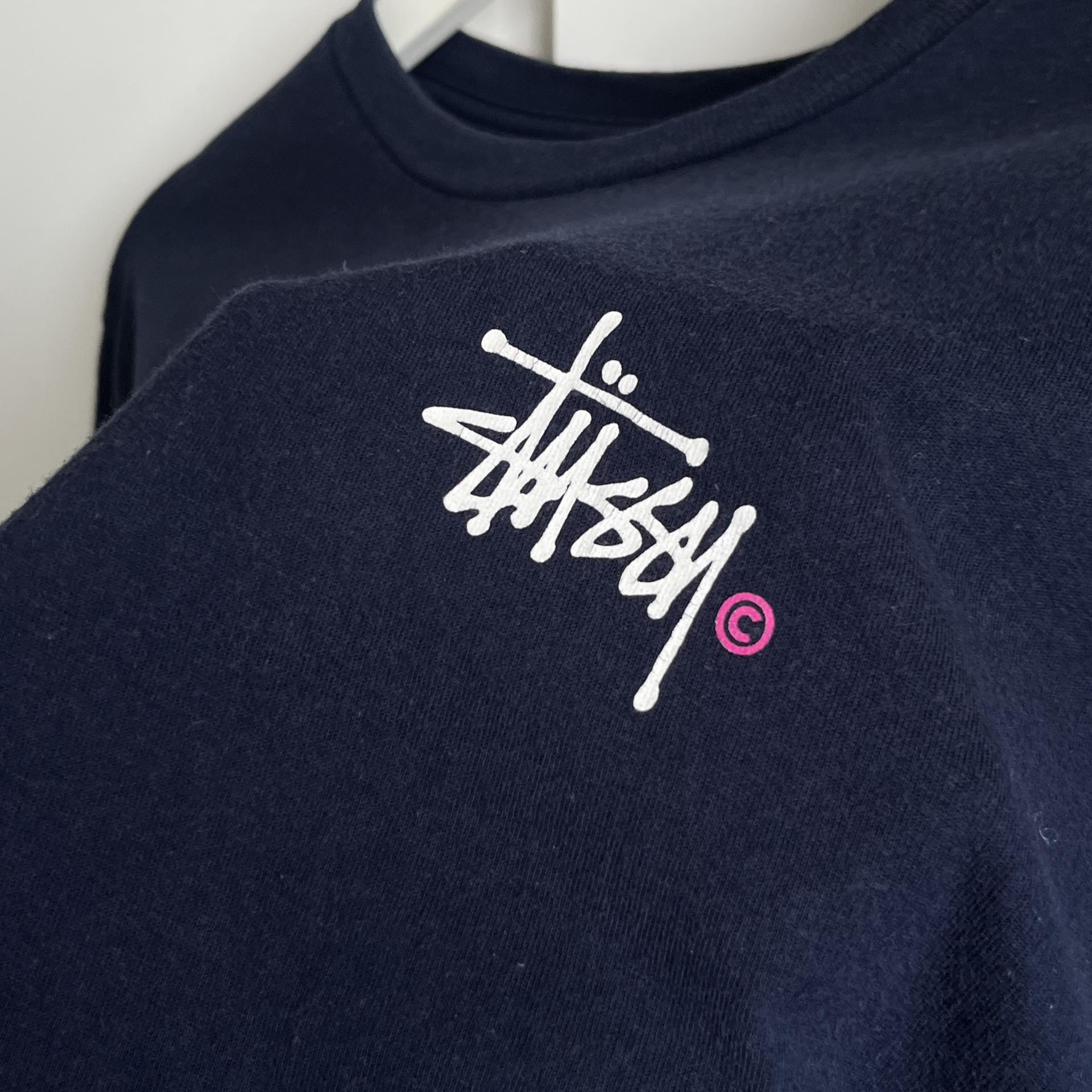 [ WOMAN ] STUSSY Basic Graffiti Logo T-Shirt