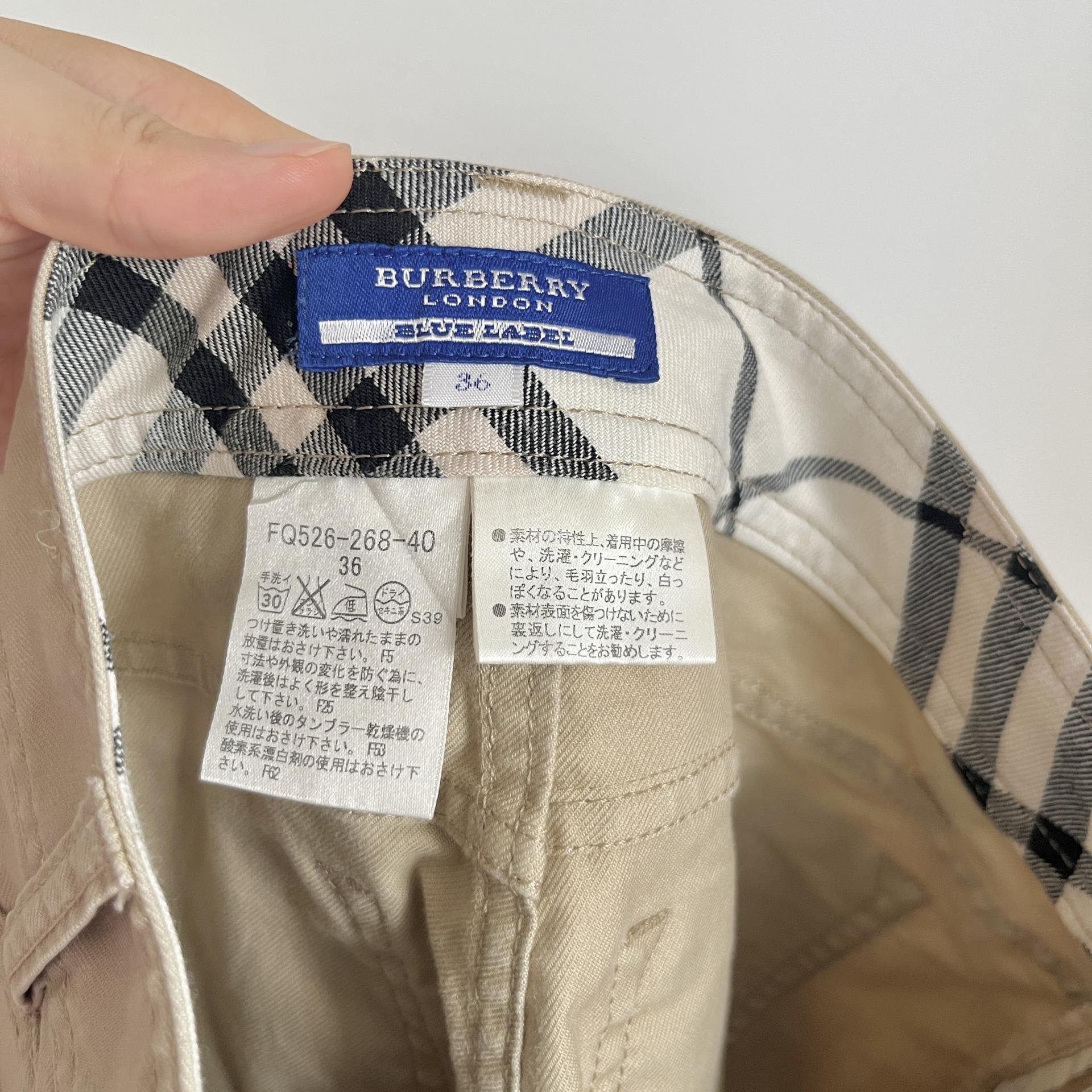 [ WOMAN ] BURBERRY Blue Label Nova Check Rolled-Up Capri Pants